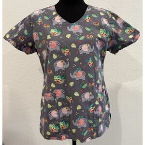 Zoe + Chloe Gray Elephant Scrub Top Size Small